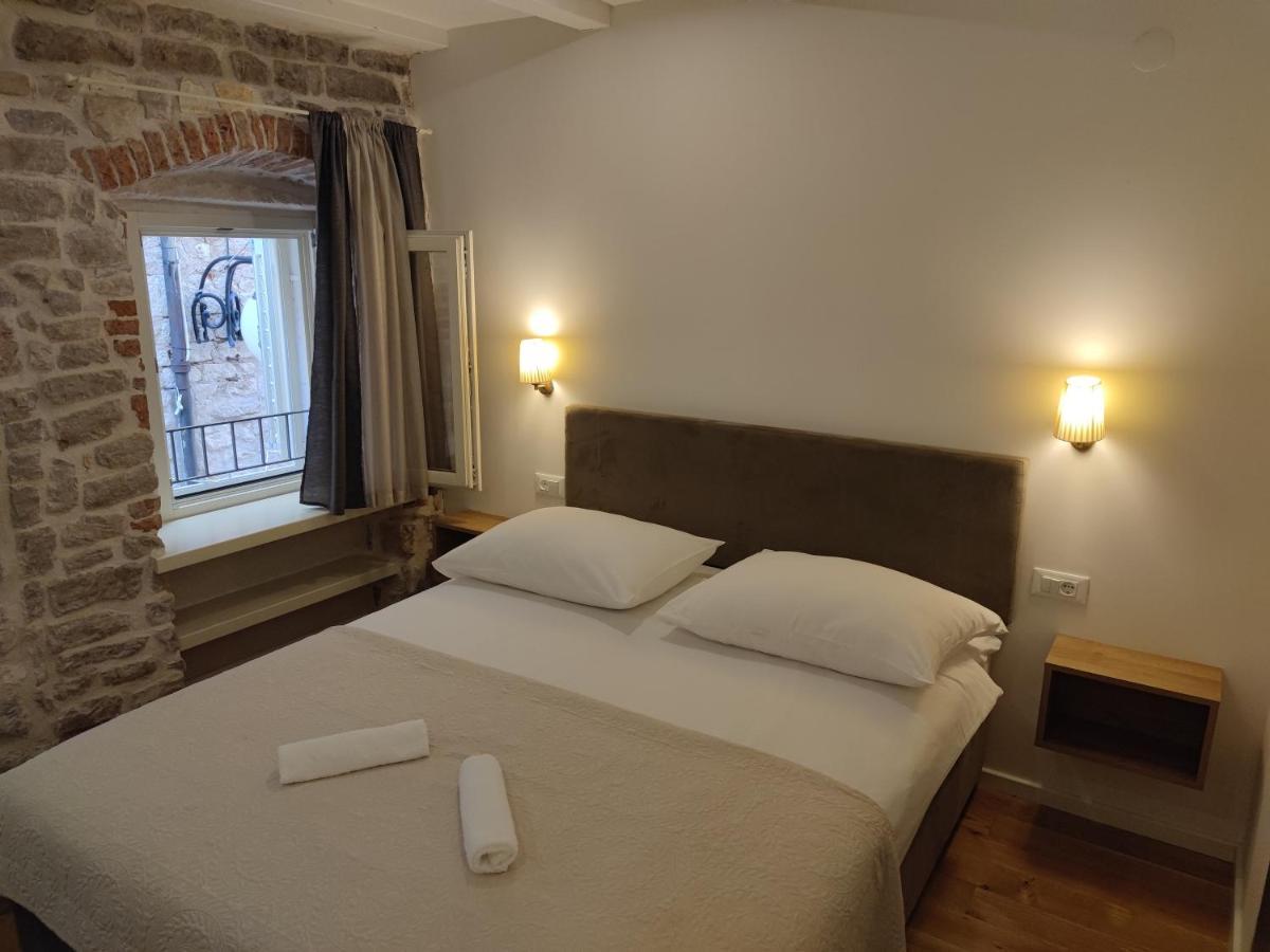 S-Rooms Šibenik Exteriör bild